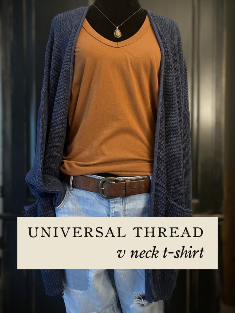 UNIVERSAL THREAD Women's V-Neck T-Shirt | Rust Color | 100% Cotton | Size XL